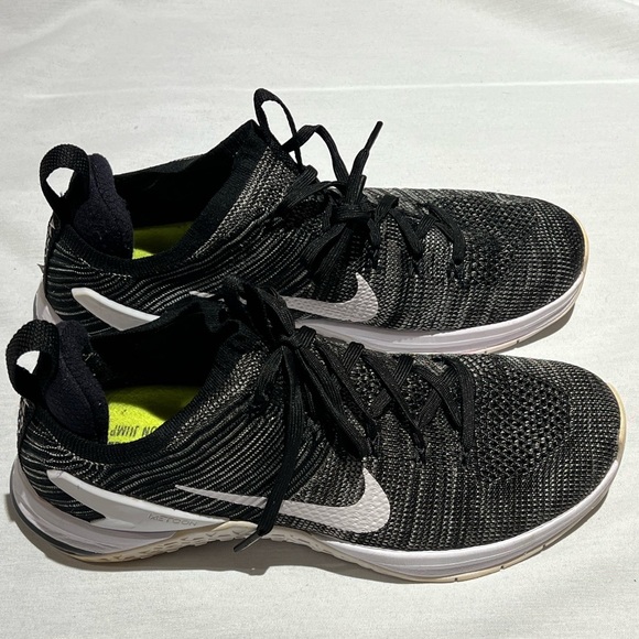 Nike Women's Metcon DSX Flyknit 2 Black White Oreo Shoes Size 10 - Picture 7 of 13